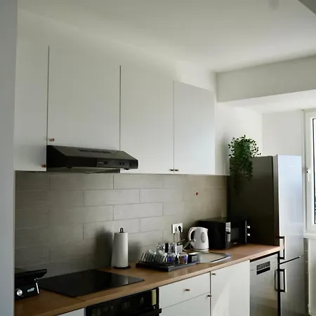 Apartment Begonja *