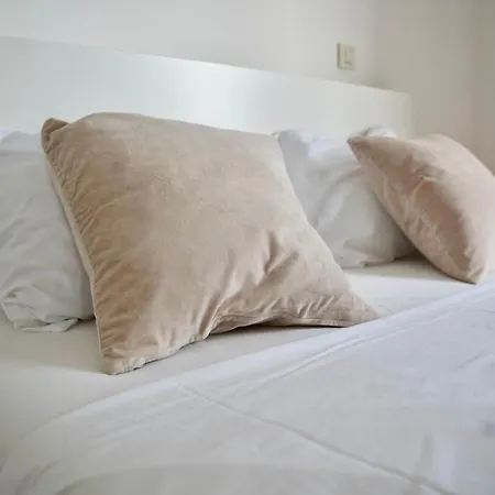 Begonja Apartment *